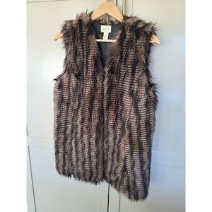 Chicos Fur Vest -Chico's Size 0 (small)